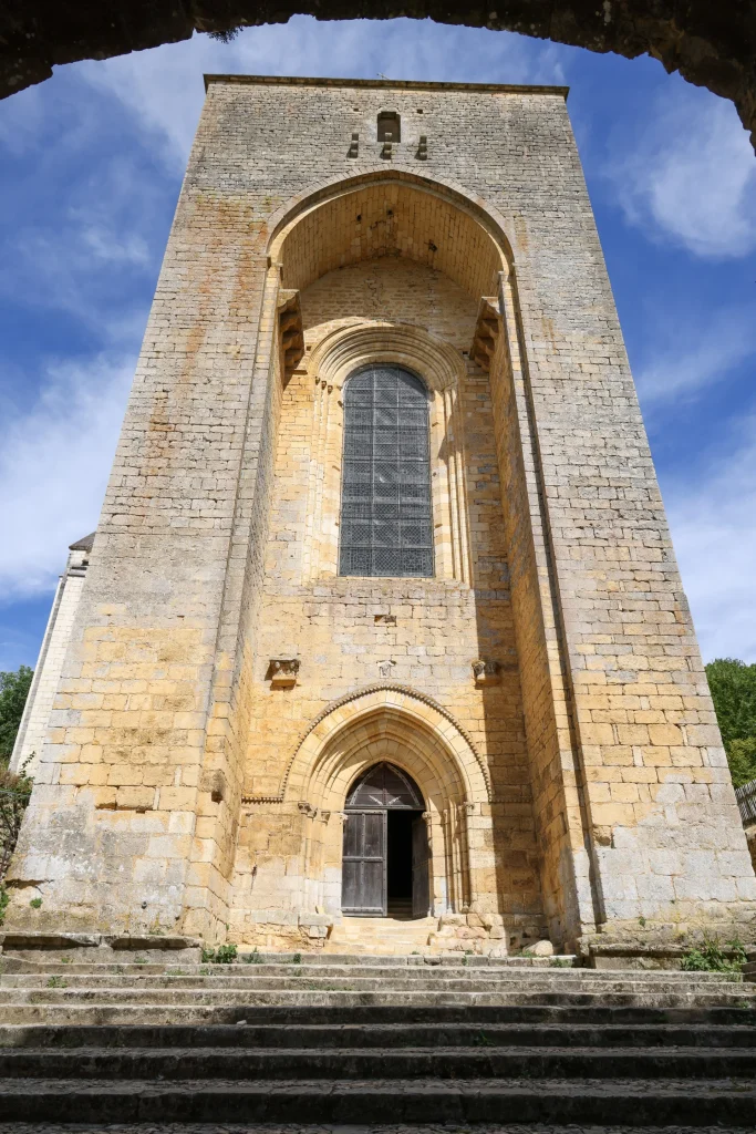 Abadía de Saint Amand de Coly©Agence Urope