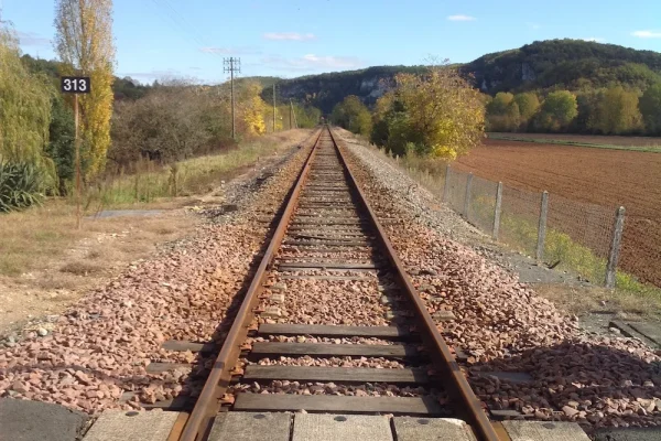 La voie ferrée pour se déplacer en Dordogne / Périgord noir