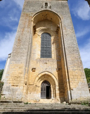 Iglesia abacial de Saint Amand de Coly